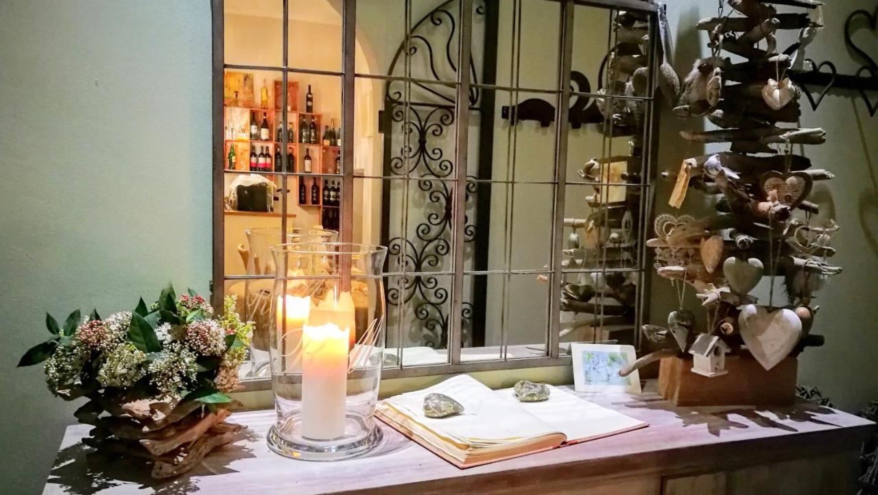 Locanda di Mirandolina Tuscania Esterno foto