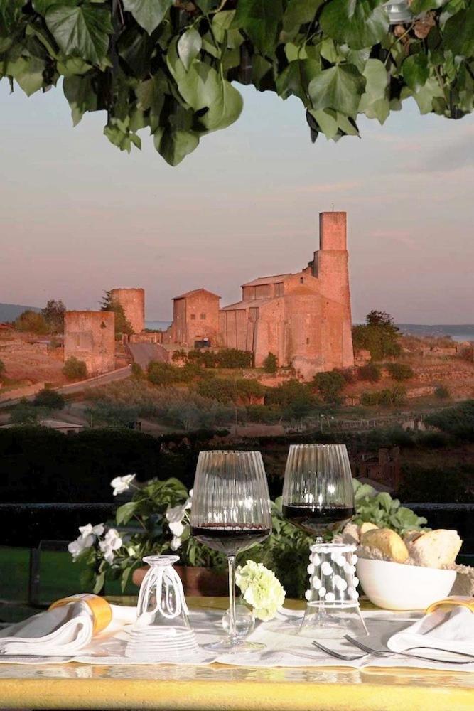 Locanda di Mirandolina Tuscania Esterno foto